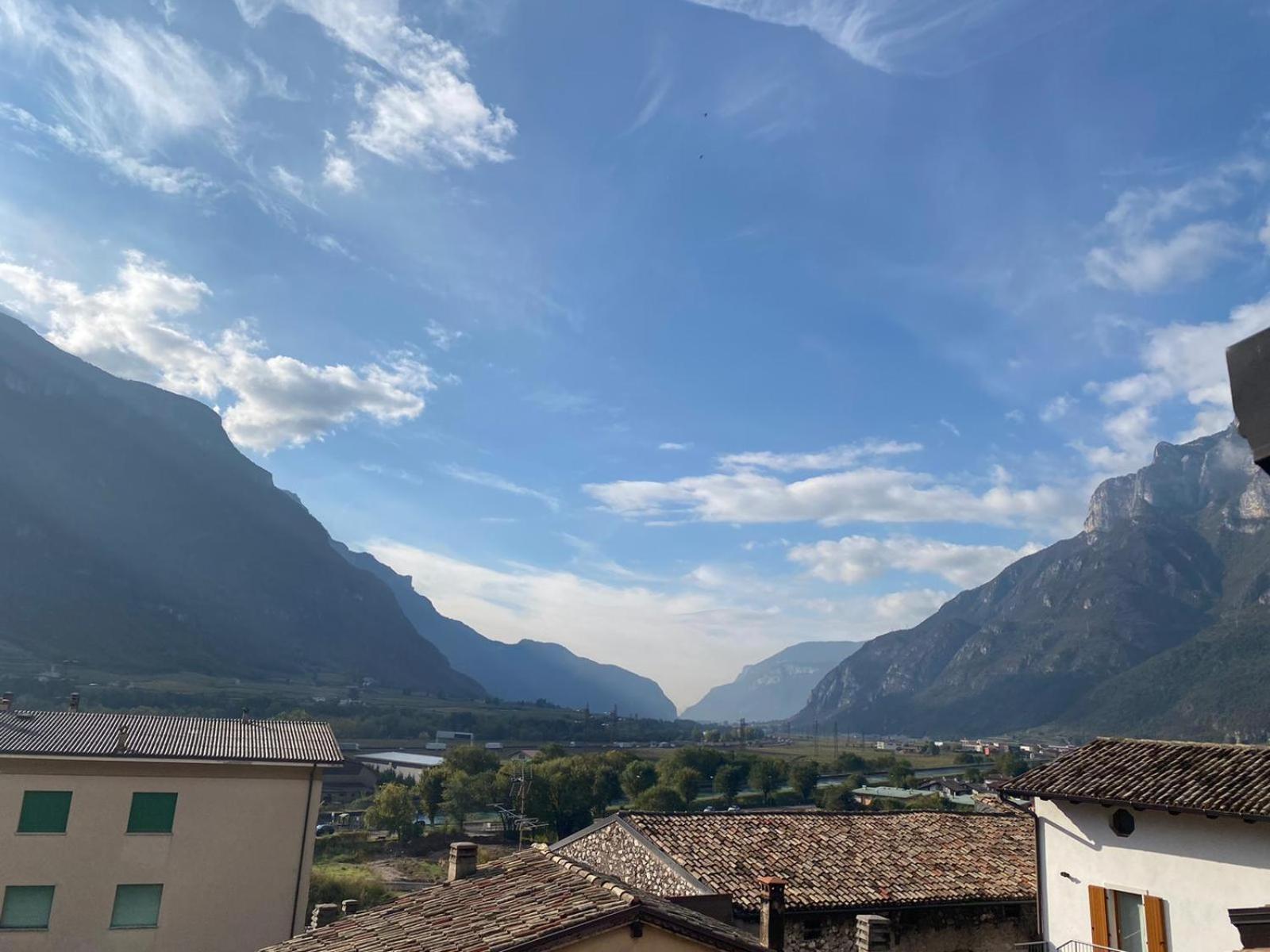 Il Sogno Bed & Breakfast Авио Екстериор снимка